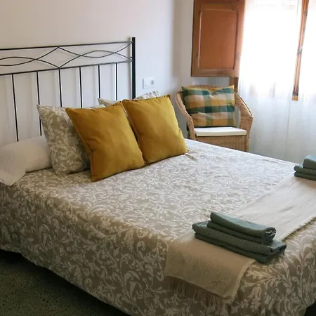 Casa Moreno Feriehus El Cuervo (Aragon)