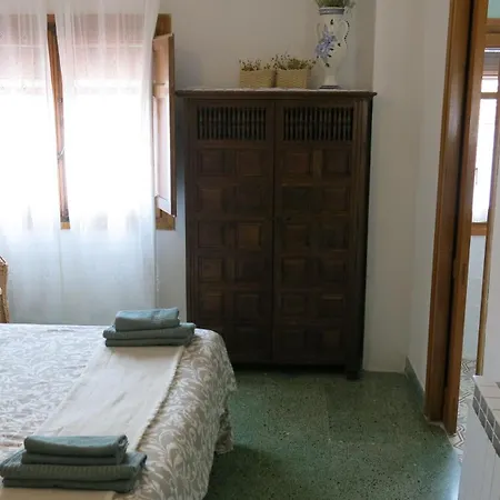 Casa Moreno Feriehus El Cuervo (Aragon)