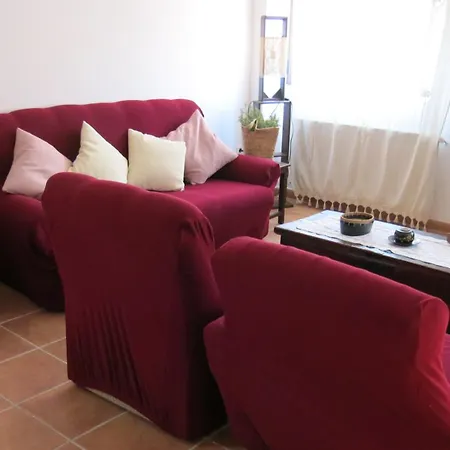 Casa Moreno Holiday home El Cuervo (Aragon)